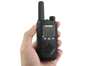 CRONOS Kurzwellen-Funkgeräte Walkie-Talkie Modell: Baofeng BF-T17, Funktelefon, Set mit Taschenlampe, 2 Stück, Farbe: LIMONENGRÜN